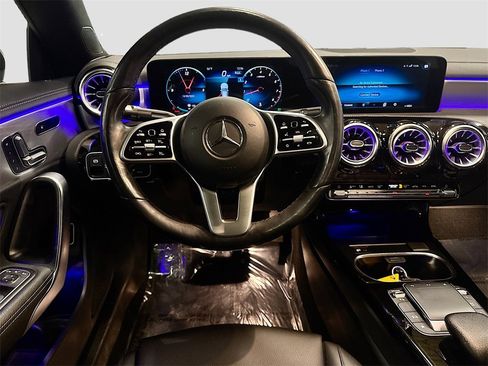 Used 2022 Mercedes-Benz CLA 250 4MATIC image 25