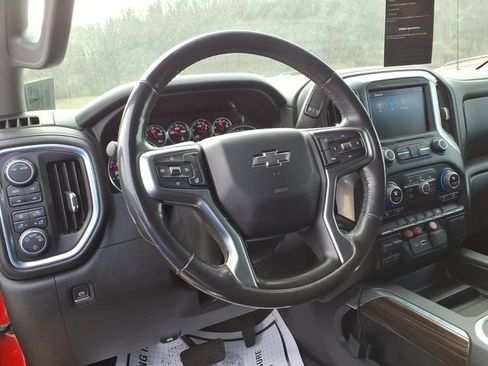 Used 2020 Chevrolet Silverado 1500 RST w/ Rally Edition AWD/4WD image 11