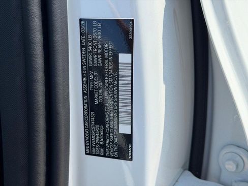 New 2026 Volvo XC60 B5 Plus w/ Climate Package AWD/4WD image 15