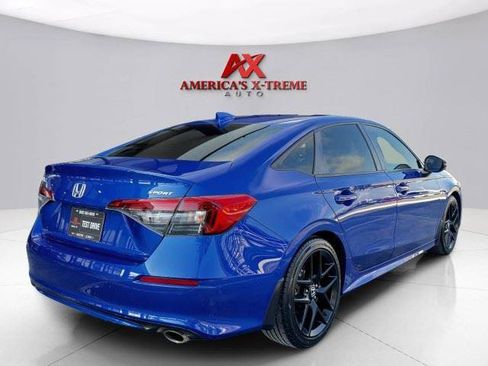 Used 2022 Honda Civic Sport image 6