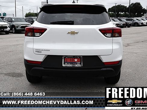 New 2026 Chevrolet TrailBlazer LS w/ LS Convenience Package FWD image 6