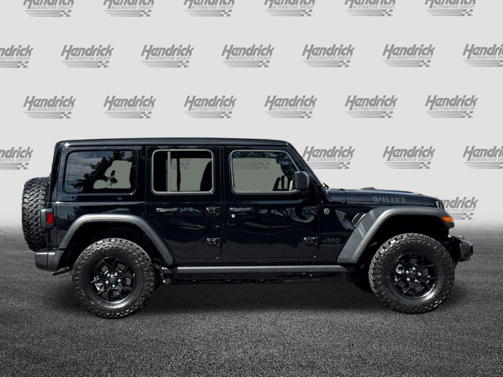 Used 2026 Jeep Wrangler Unlimited Sport AWD/4WD image 3