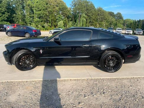 Used 2014 Ford Mustang Premium w/ Equipment Group 202A RWD image 4