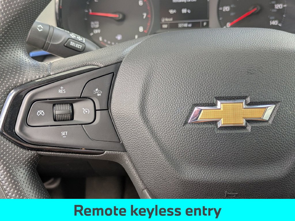 Used 2025 Chevrolet Trax LS FWD image 19