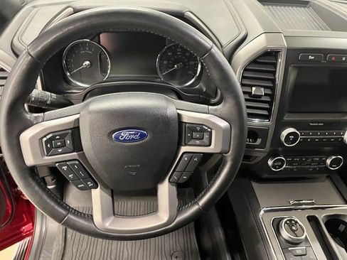 Used 2021 Ford Expedition XLT RWD image 13