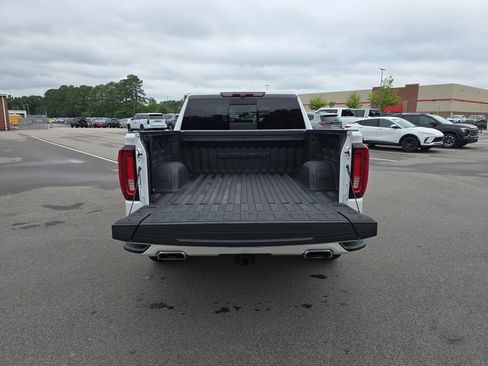 Used 2023 GMC Sierra 1500 Denali AWD/4WD image 12
