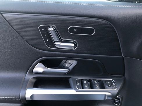 New 2026 Mercedes-Benz GLB 250 GLB 250 image 12