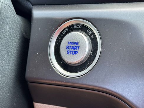 Used 2018 Hyundai Sonata SEL image 22