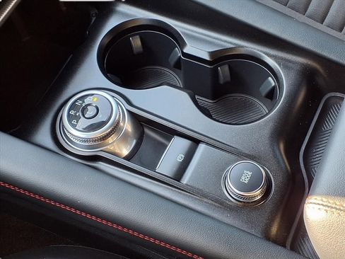 Used 2025 Ford Explorer ST-Line w/ ST-Line Street Pack image 16