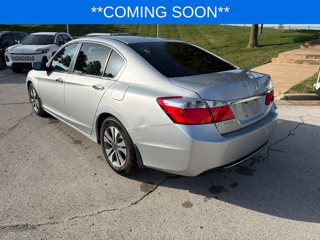 Used 2013 Honda Accord LX image 8