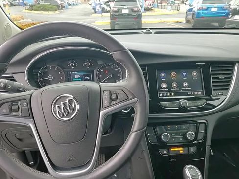 Used 2022 Buick Encore Preferred w/ Safety Package image 25