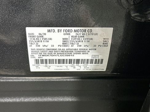 Used 2020 Ford Explorer XLT w/ Equipment Group 202A RWD image 12