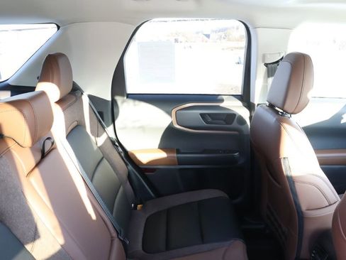 New 2025 Ford Bronco Sport Outer Banks w/ Outer Banks Tech Package+ AWD/4WD image 17