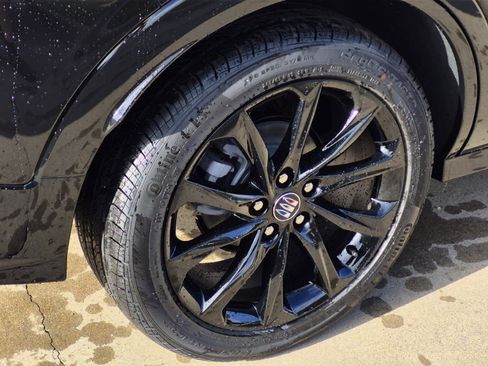 New 2026 Buick Encore GX Sport Touring image 5