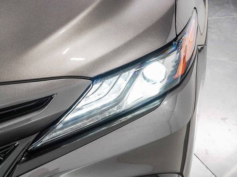 Used 2024 Toyota Camry XSE image 8