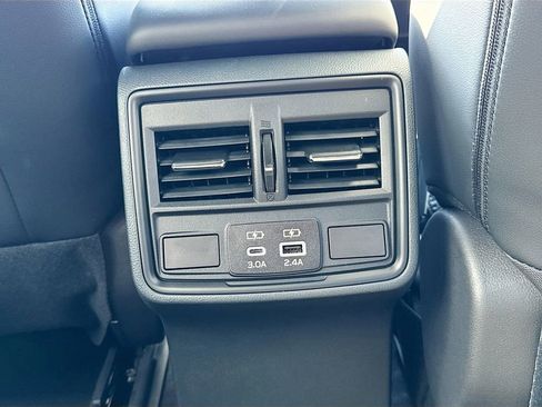 New 2026 Subaru Forester Premium image 31