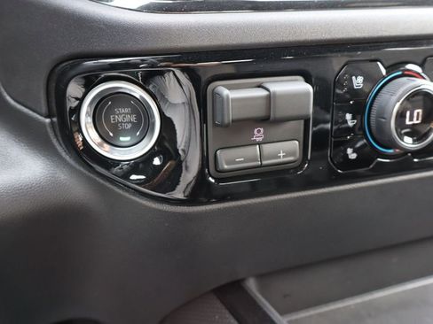 Used 2026 Chevrolet Silverado 1500 ZR2 AWD/4WD image 12