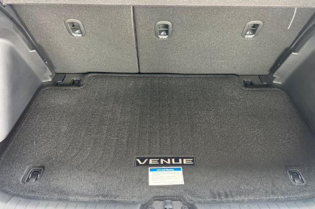 New 2026 Hyundai Venue SE FWD image 14
