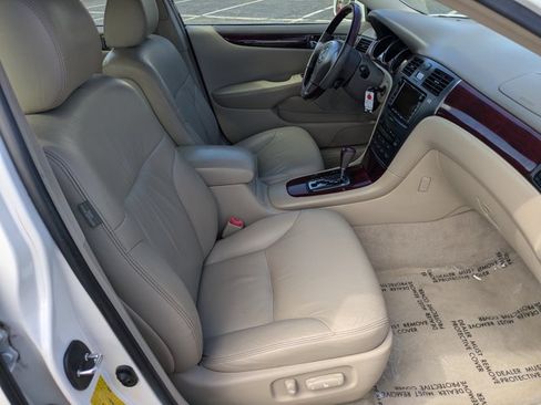 Used 2004 Lexus ES 330 FWD image 21
