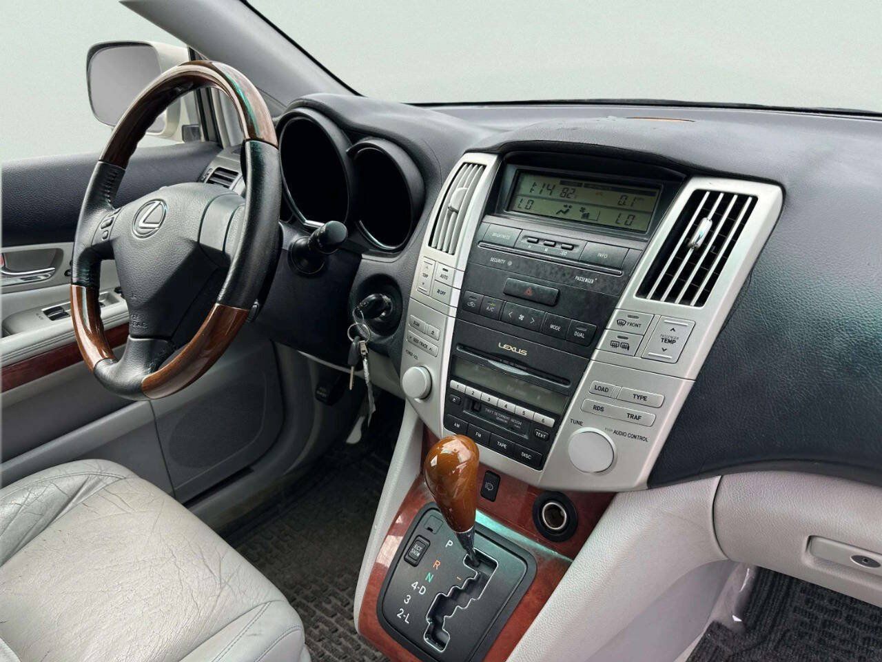 Used 2004 Lexus RX 330 AWD w/ Premium Pkg image 23