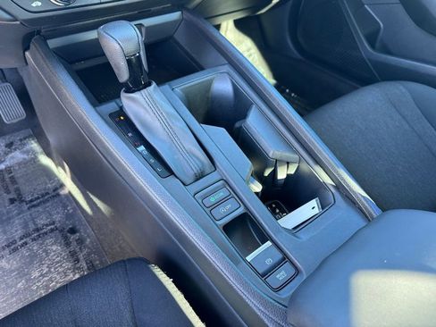 Used 2024 Honda Accord EX image 32