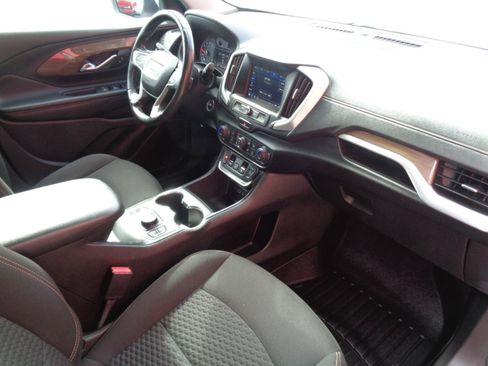 Used 2018 GMC Terrain SLE w/ Driver Convenience Package FWD image 12