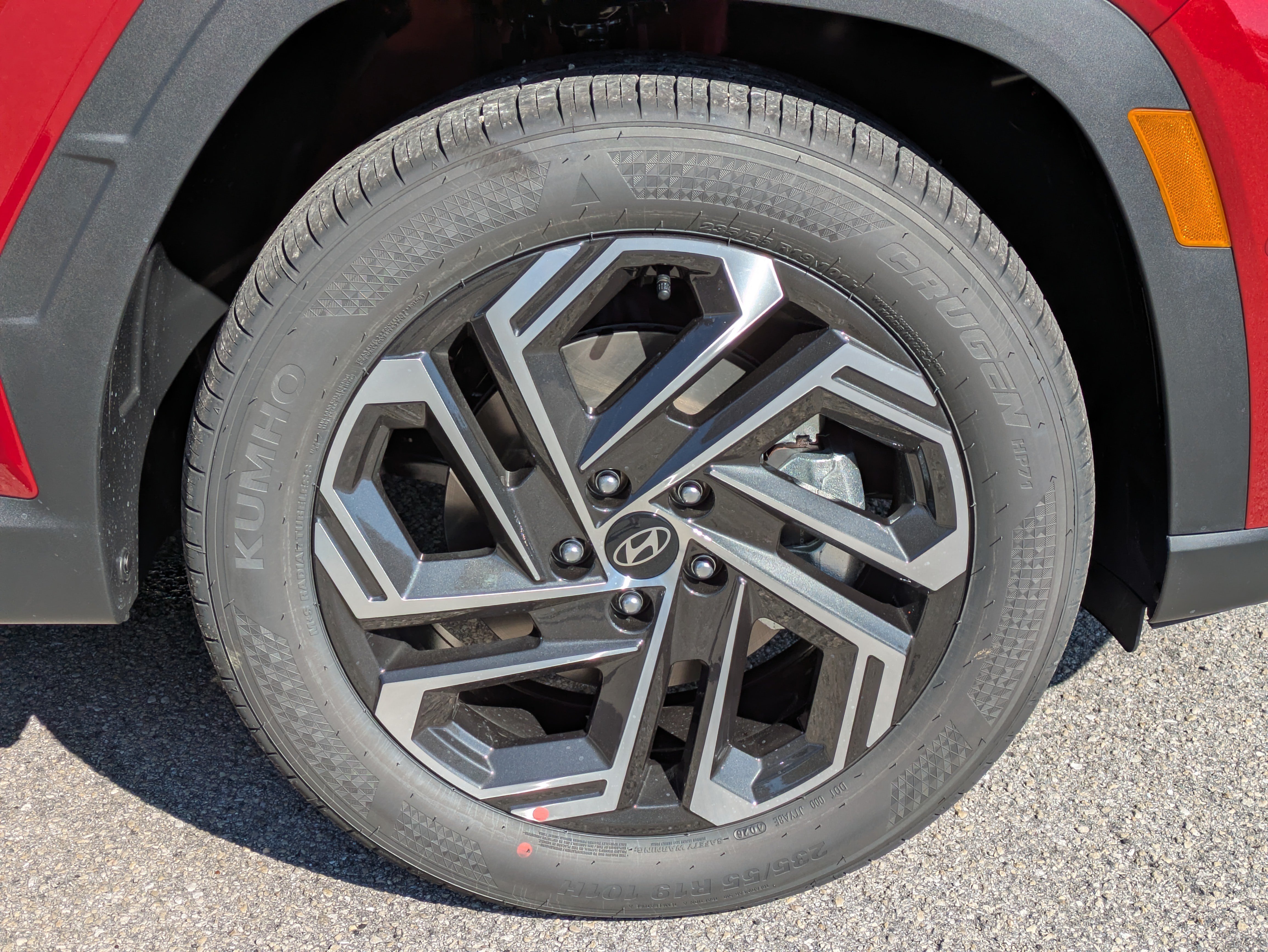 New 2026 Hyundai Tucson Limited FWD image 11
