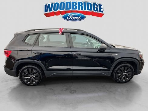 Used 2024 Volkswagen Taos S image 3