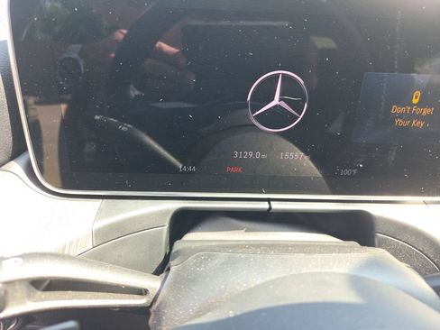Used 2025 Mercedes-Benz C 300 4MATIC Sedan image 17