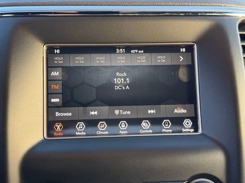 Certified 2021 Jeep Grand Cherokee Laredo image 25