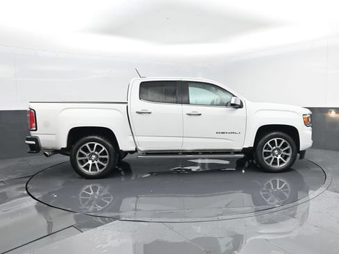 Used 2022 GMC Canyon Denali AWD/4WD image 4