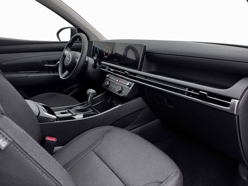 New 2026 Hyundai Tucson SE image 15