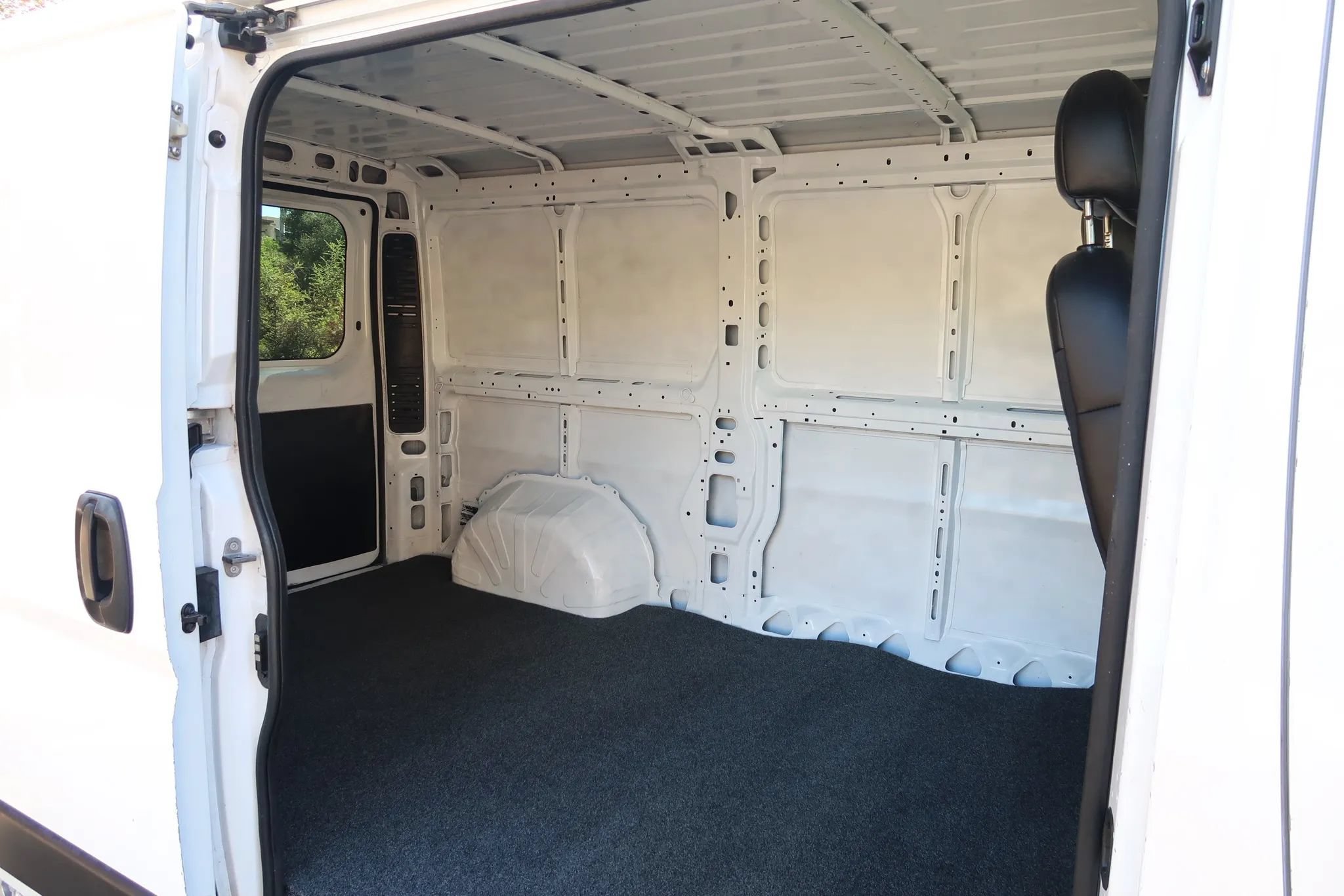 Used 2019 RAM ProMaster 1500 FWD image 14
