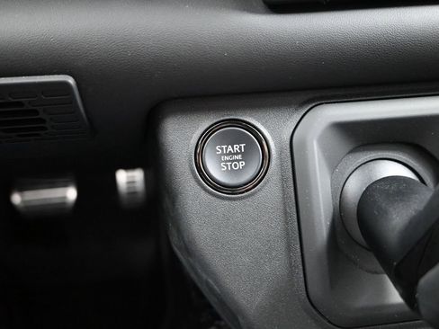Used 2025 Land Rover Defender 110 AWD/4WD image 24