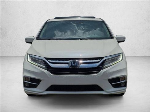 Used 2019 Honda Odyssey Elite image 3