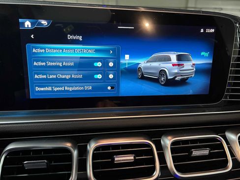 New 2026 Mercedes-Benz GLS 580 4MATIC image 38
