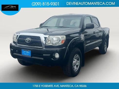 Used 2011 Toyota Tacoma 4x4 Double Cab w/ SR5 Pkg #2 image 2