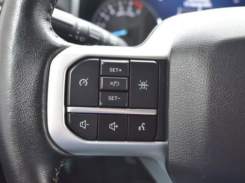 Used 2024 Ford Expedition XLT AWD/4WD image 22