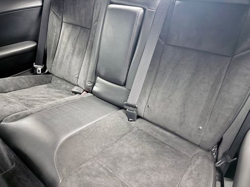 Used 2016 Dodge Challenger R/T Scat Pack w/ Leather Interior Group image 14