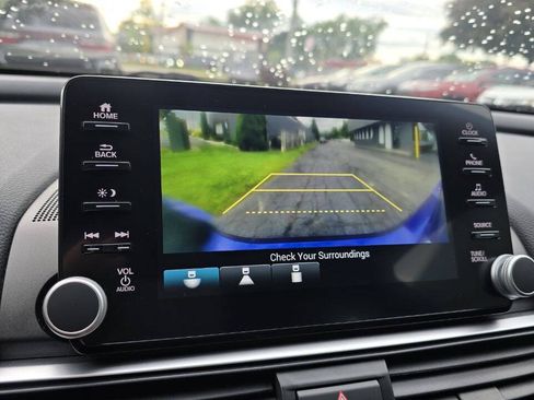 Used 2019 Honda Accord Sport image 17