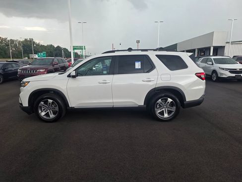 Certified 2025 Honda Pilot EX-L image 6