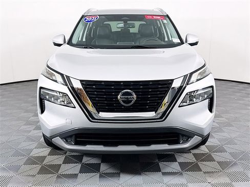 Certified 2021 Nissan Rogue SL image 2