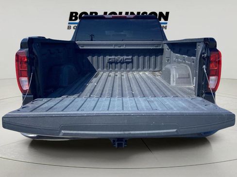 Used 2024 GMC Sierra 1500 Elevation image 13