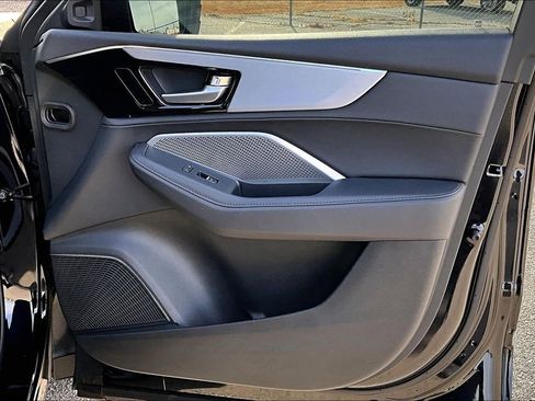 New 2026 Acura MDX Base image 17