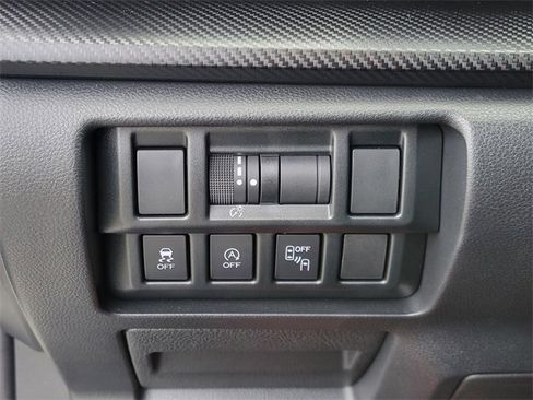 Used 2023 Subaru Crosstrek 2.0i Premium image 30