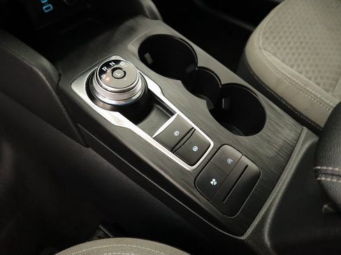 Used 2021 Ford Escape SE image 7