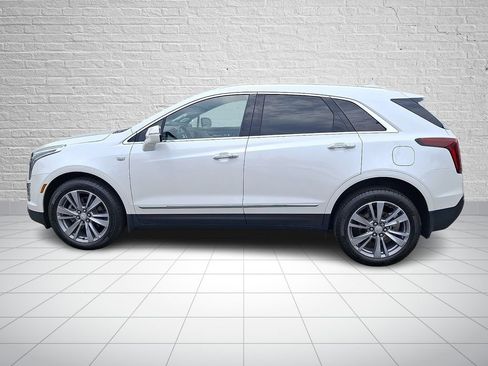 Used 2025 Cadillac XT5 Premium Luxury w/ LPO, Floor Liner Package AWD/4WD image 7