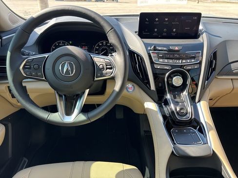 Used 2024 Acura RDX SH-AWD image 11