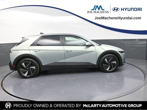 New 2026 Hyundai Ioniq 5 SEL AWD/4WD image 1