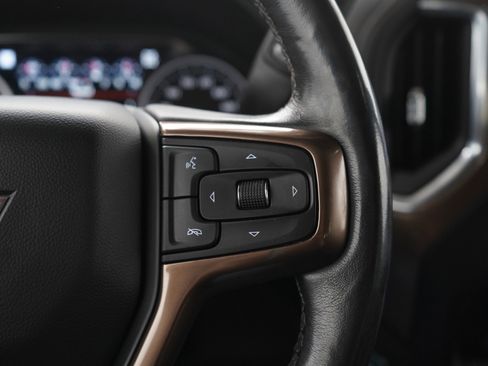 Used 2022 Chevrolet Silverado 1500 High Country AWD/4WD image 26